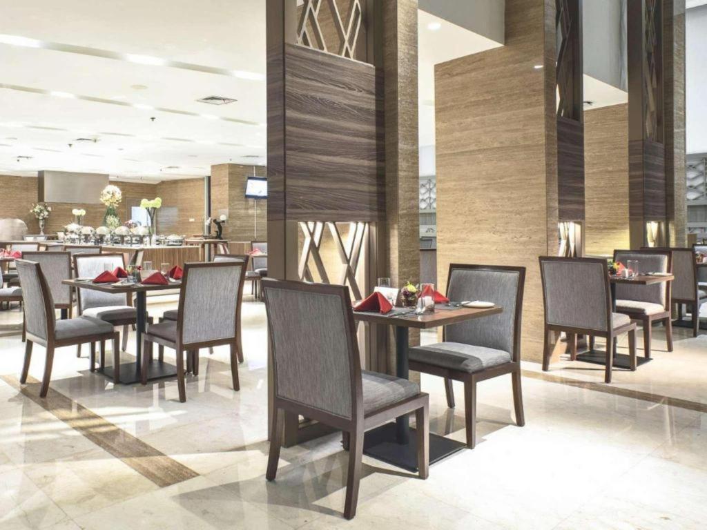 Hotel Grandhika Iskandarsyah Jakarta Kültér fotó