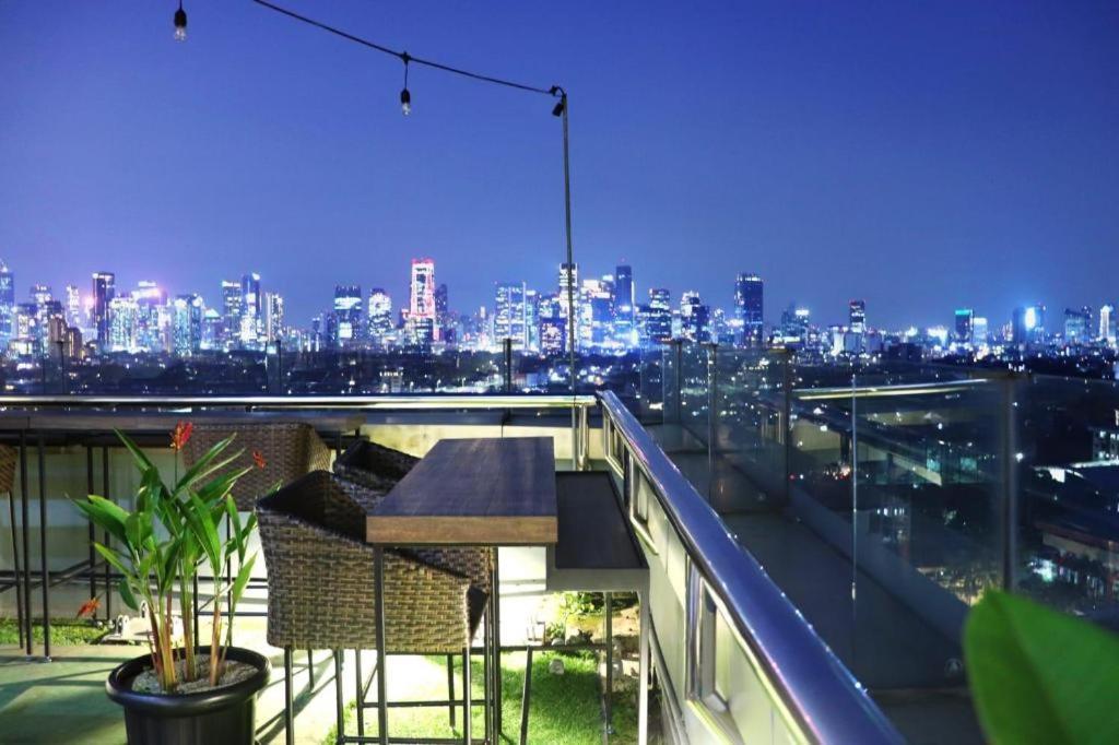 Hotel Grandhika Iskandarsyah Jakarta Kültér fotó
