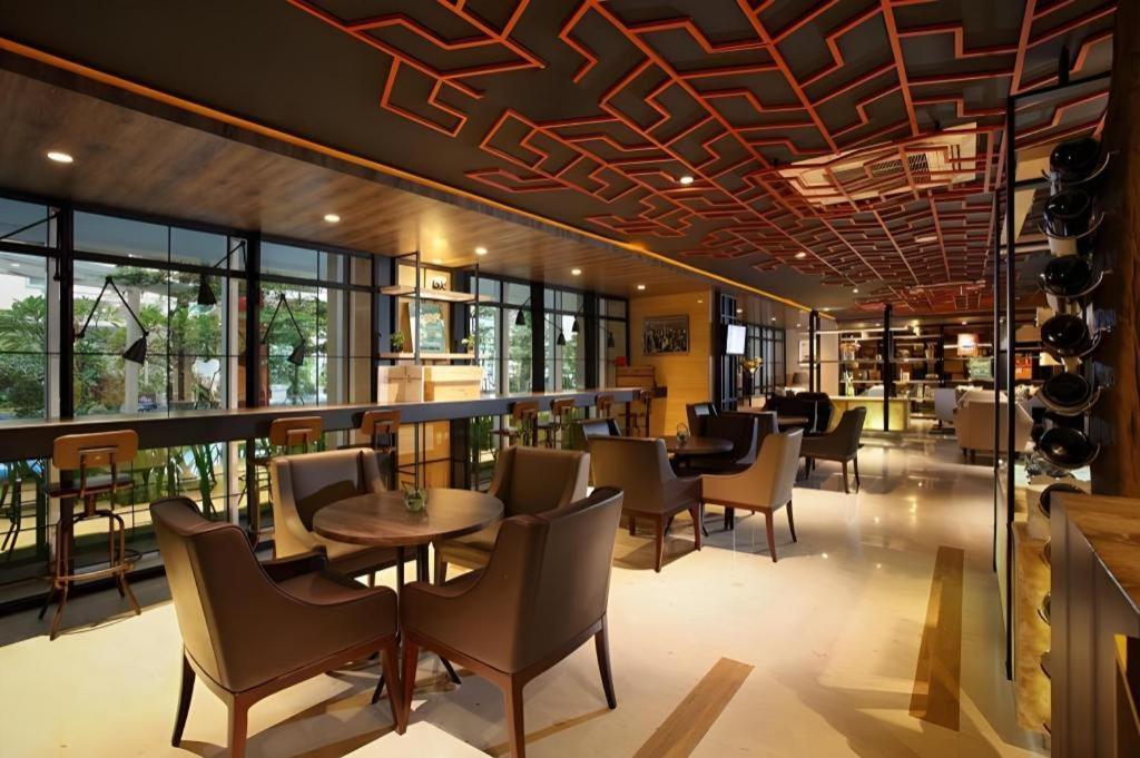 Hotel Grandhika Iskandarsyah Jakarta Kültér fotó