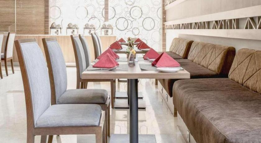 Hotel Grandhika Iskandarsyah Jakarta Kültér fotó