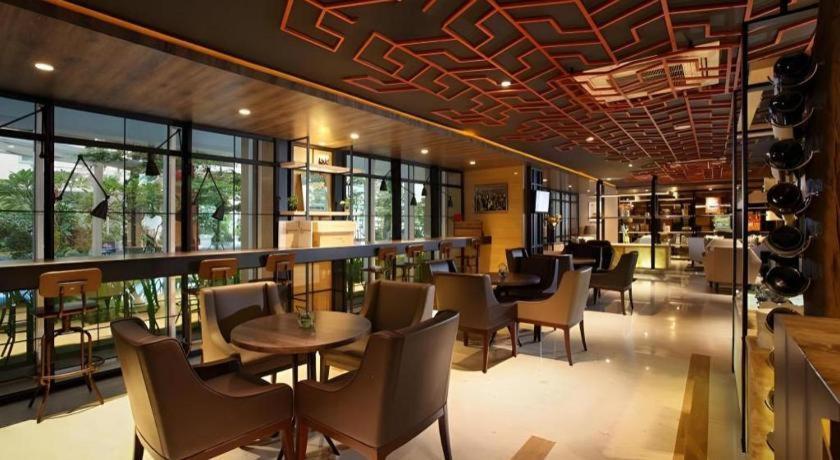 Hotel Grandhika Iskandarsyah Jakarta Kültér fotó
