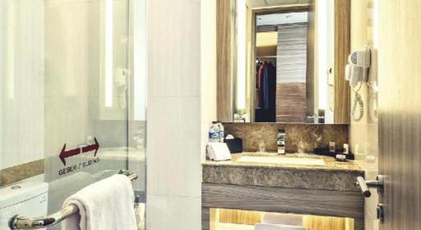 Hotel Grandhika Iskandarsyah Jakarta Kültér fotó