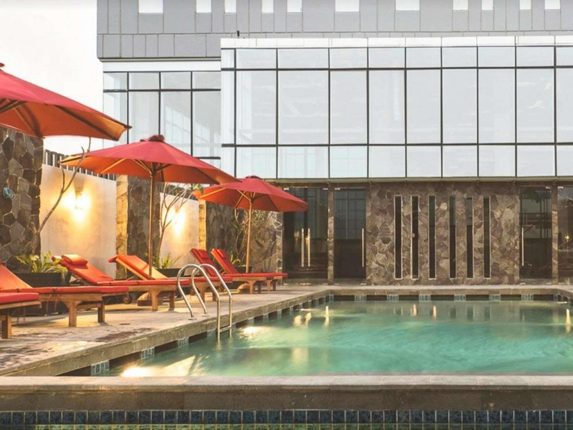 Hotel Grandhika Iskandarsyah Jakarta Kültér fotó